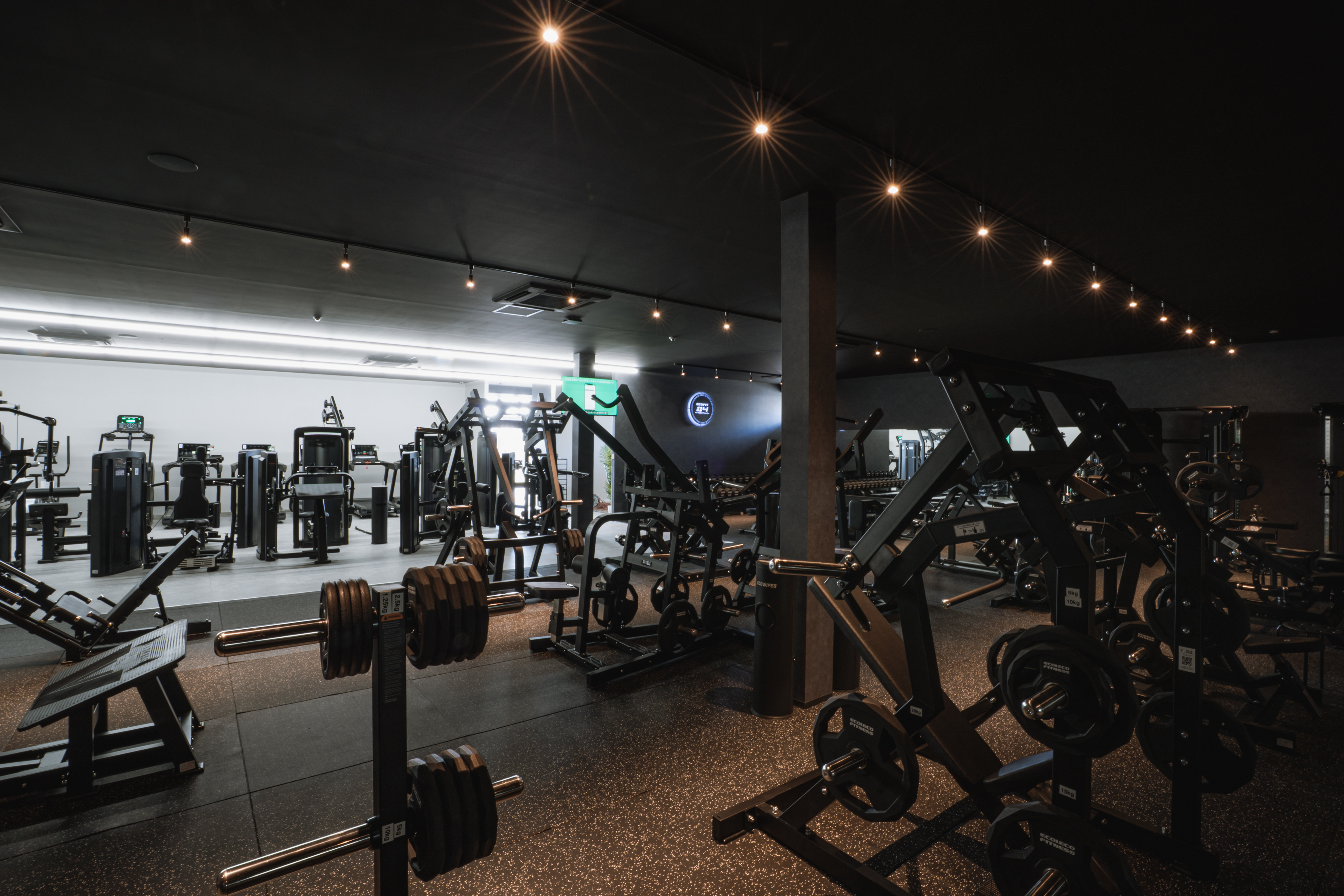 高品質・高コスパの業務用マシンをラインナップ