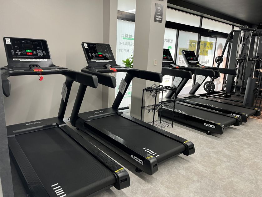 Ecofit24近大前店ジム店内