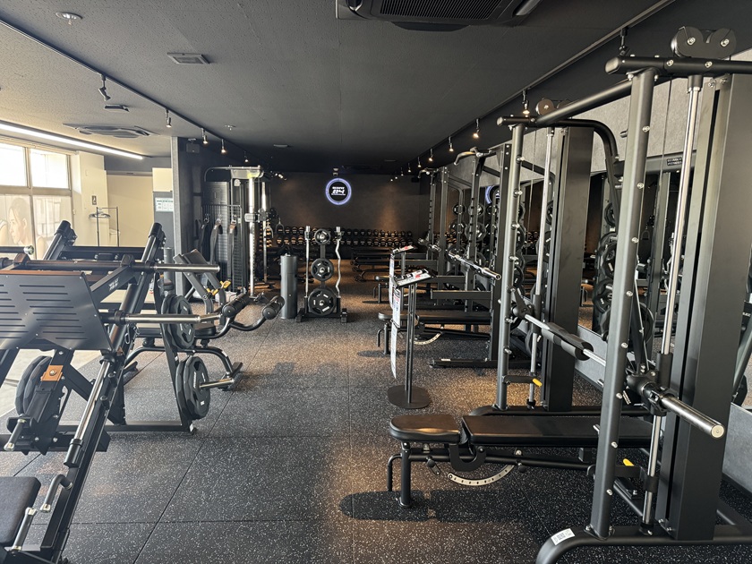 Ecofit24福岡岡垣店ジム店内