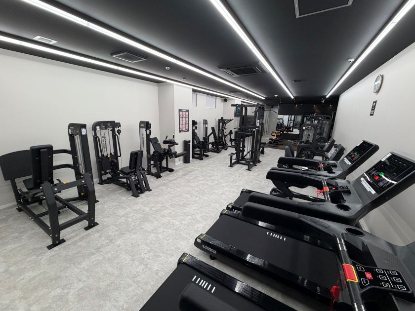 Ecofit24十三店ジム店内