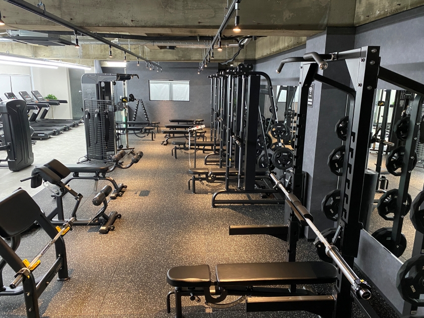 Ecofit24名南大江店ジム店内