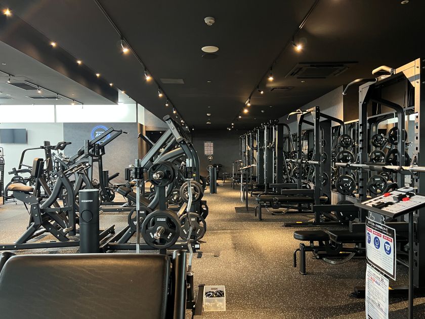 Ecofit24名古屋みなと店ジム店内