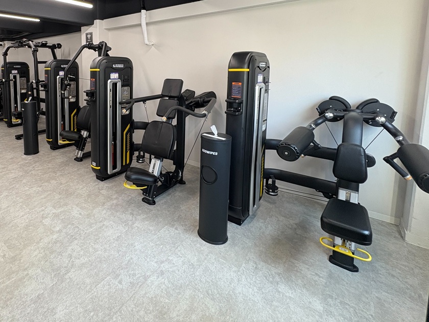 Ecofit24横浜阪東橋店ジム店内
